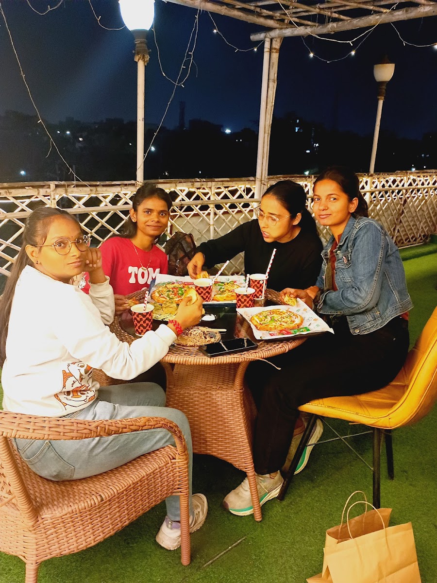 Pizza terrace cafe ( a unit of vande bharat pizza)