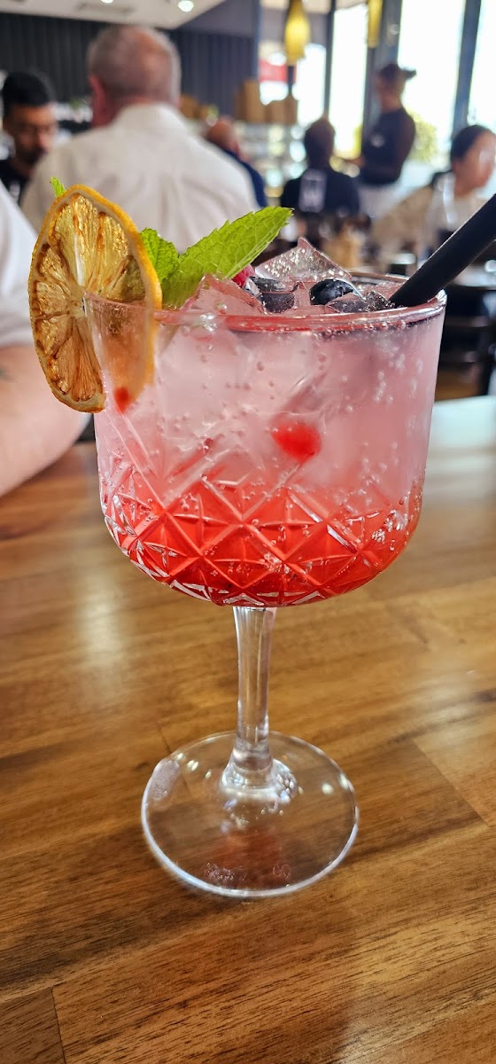 Wolf Cafe & Eatery - 10