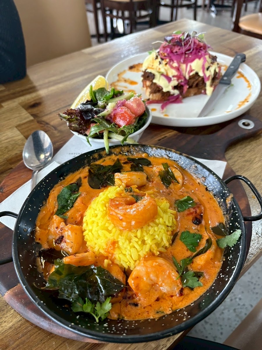 Wolf Cafe & Eatery - 3