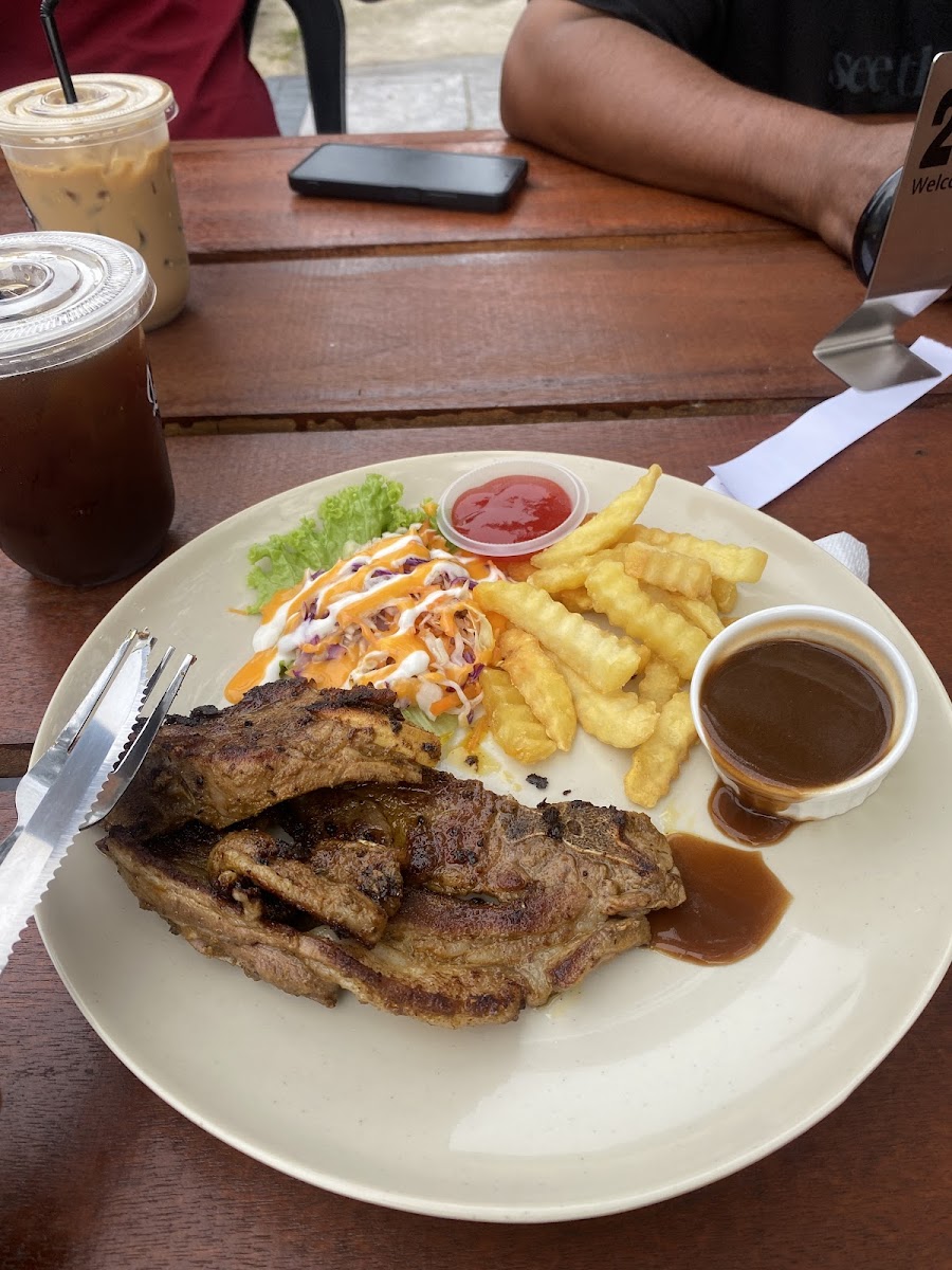 Laksamana Street Cafe - 5