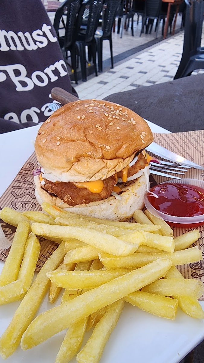 Laksamana Street Cafe - 8