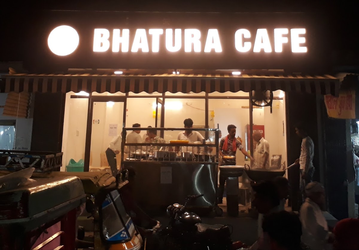 BHATURA CAFE