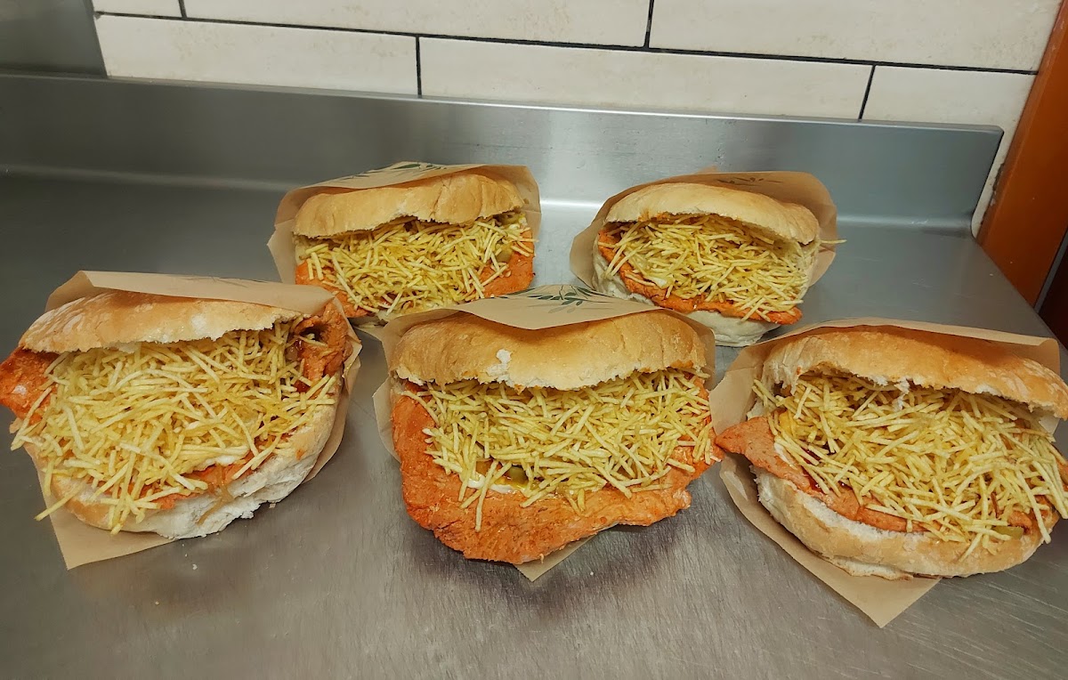 Canadian Sport's Bar - 6