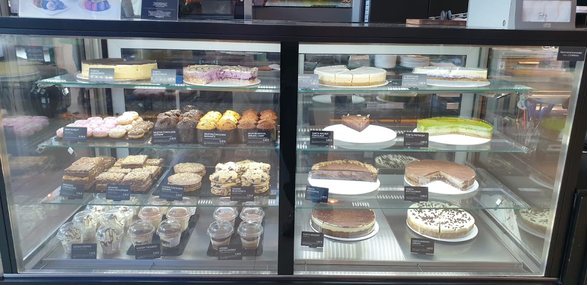 Torterie Macaron - Avenue Mall