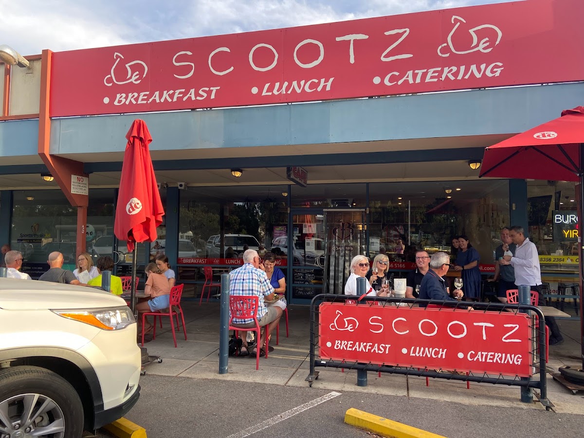 Scootz Cafe West Beach