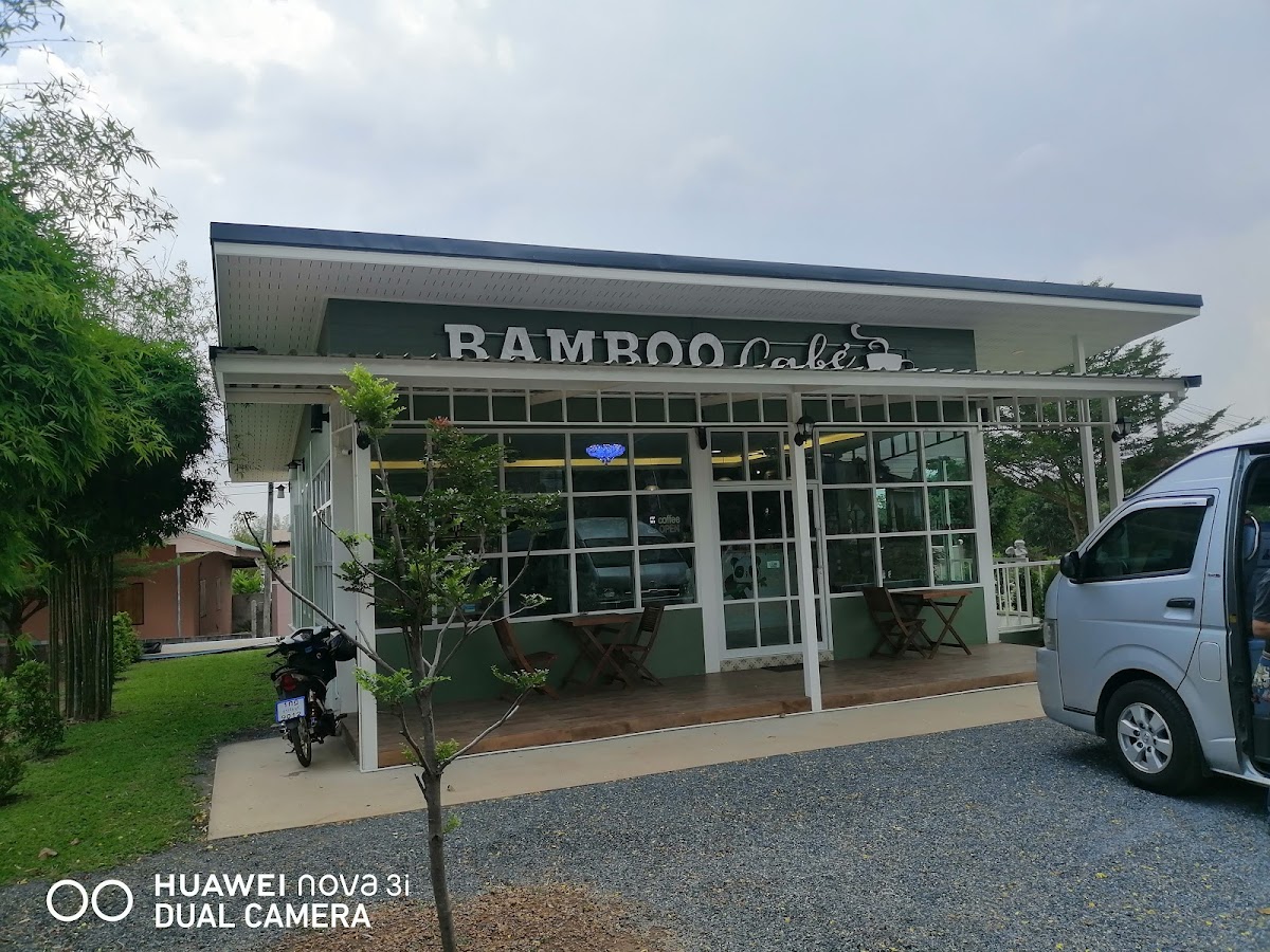 Bamboo café