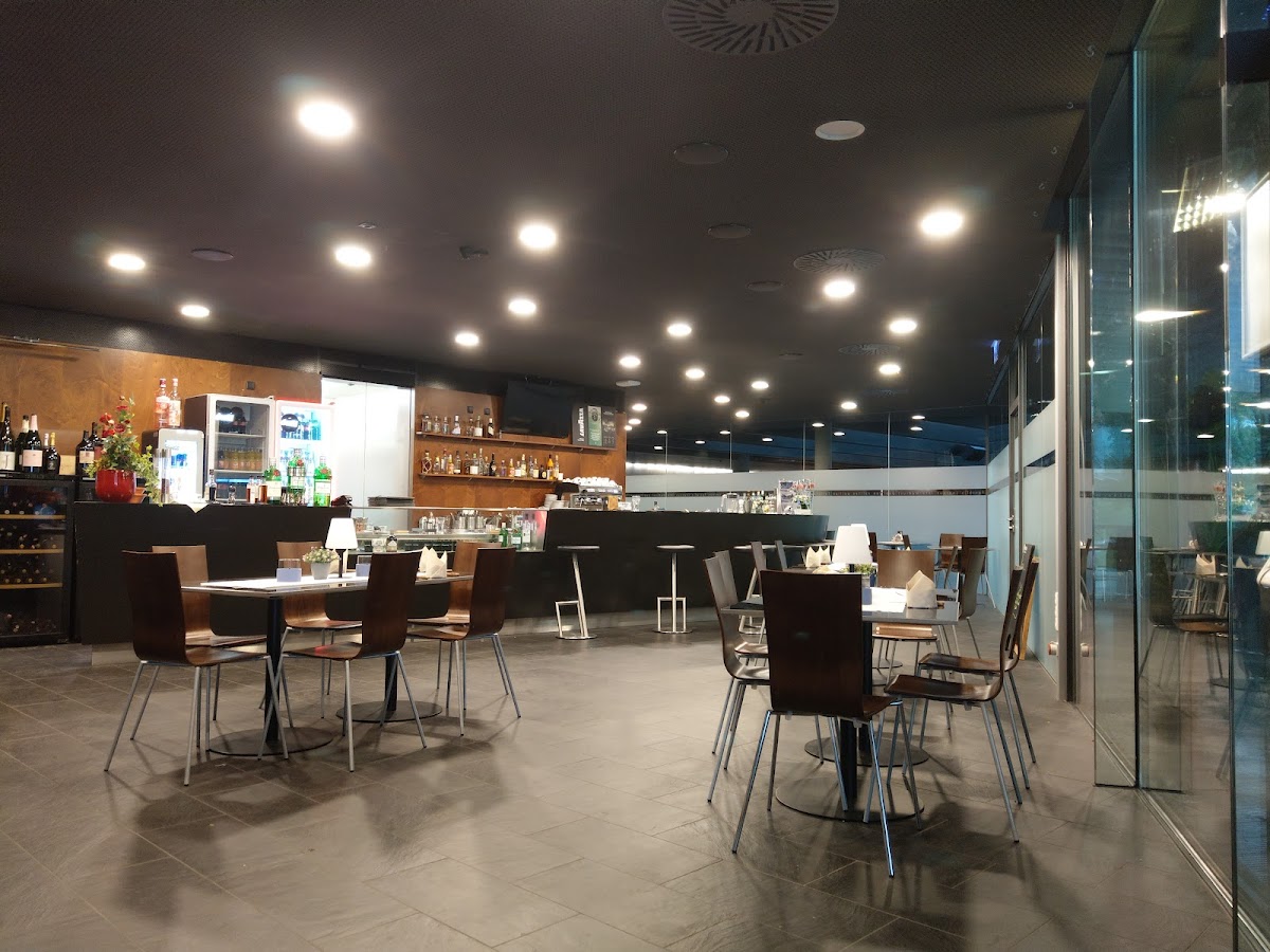 Fabiano's Café Restaurant