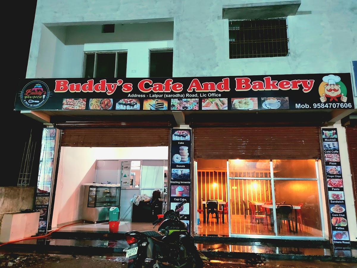 Buddy's cafe and bakery