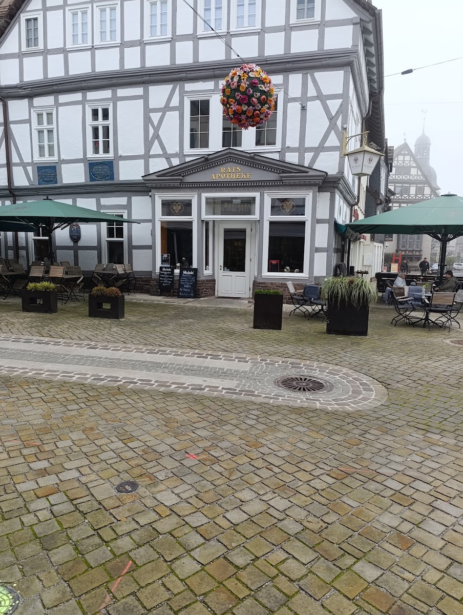 CafeBar Die Apotheke - 4