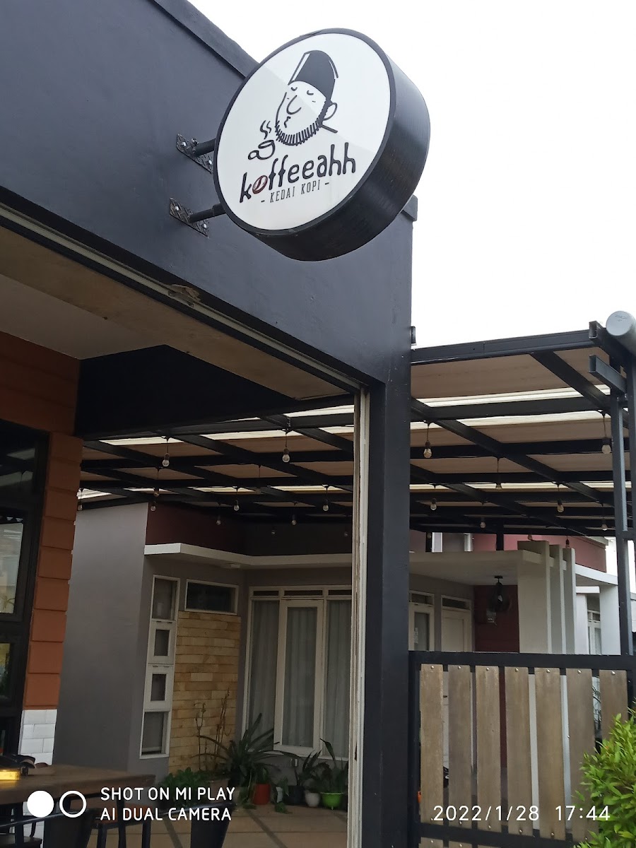 Kedai Kopi Koffeeahh