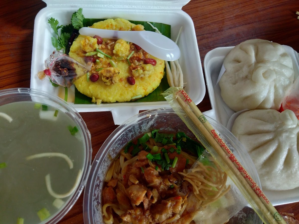 စည်တော်ကြီး ကဖေးနှင့်စားဖွယ်စုံ Si Daw Gyi Cafe - 6