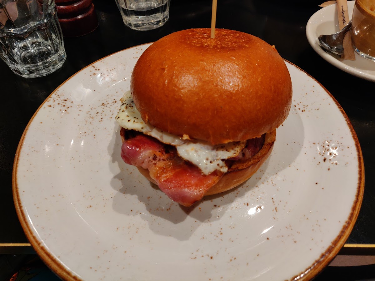 Miss Carter Cafe - 6