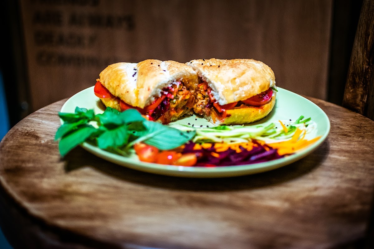 Café Theater Shiraz - 9