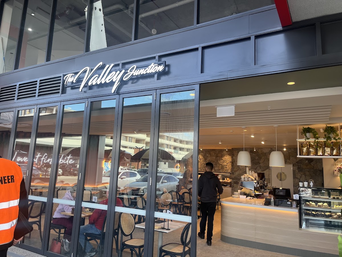 The Valley Junction Glenmore Park