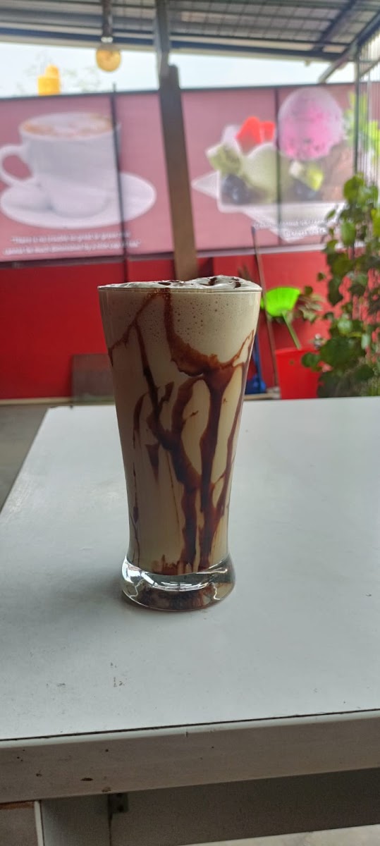 Coffee Garden Cafe - 9