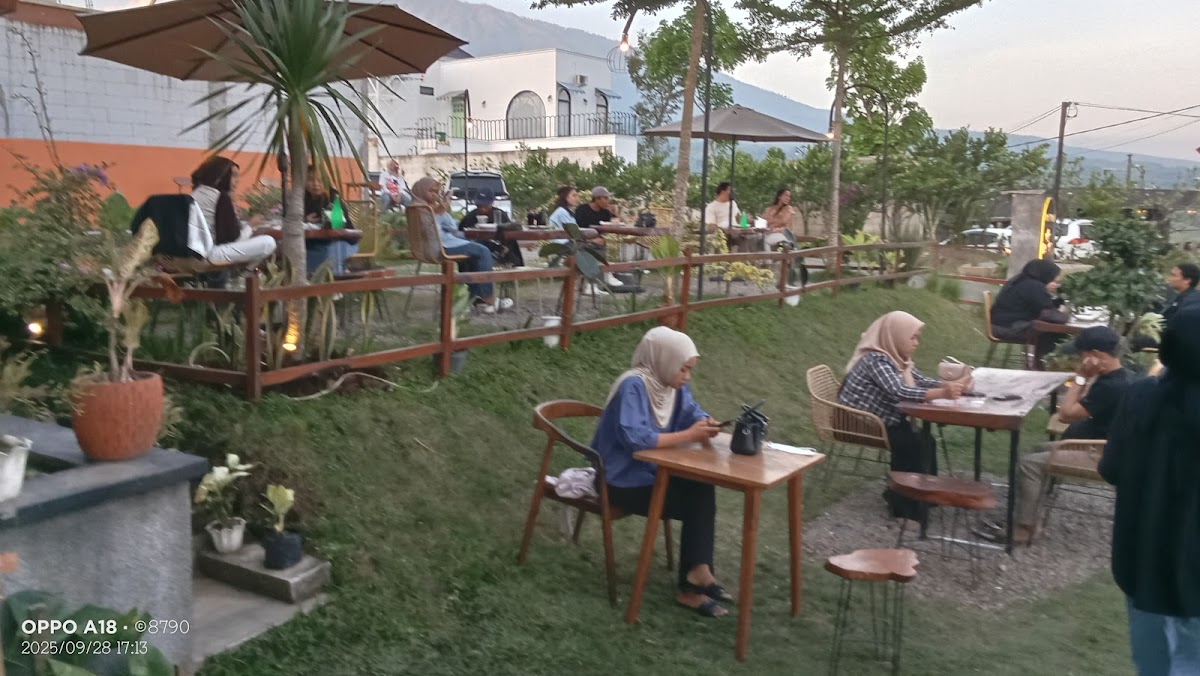 SUWA-TU Cafe&Eatery-batu - 3