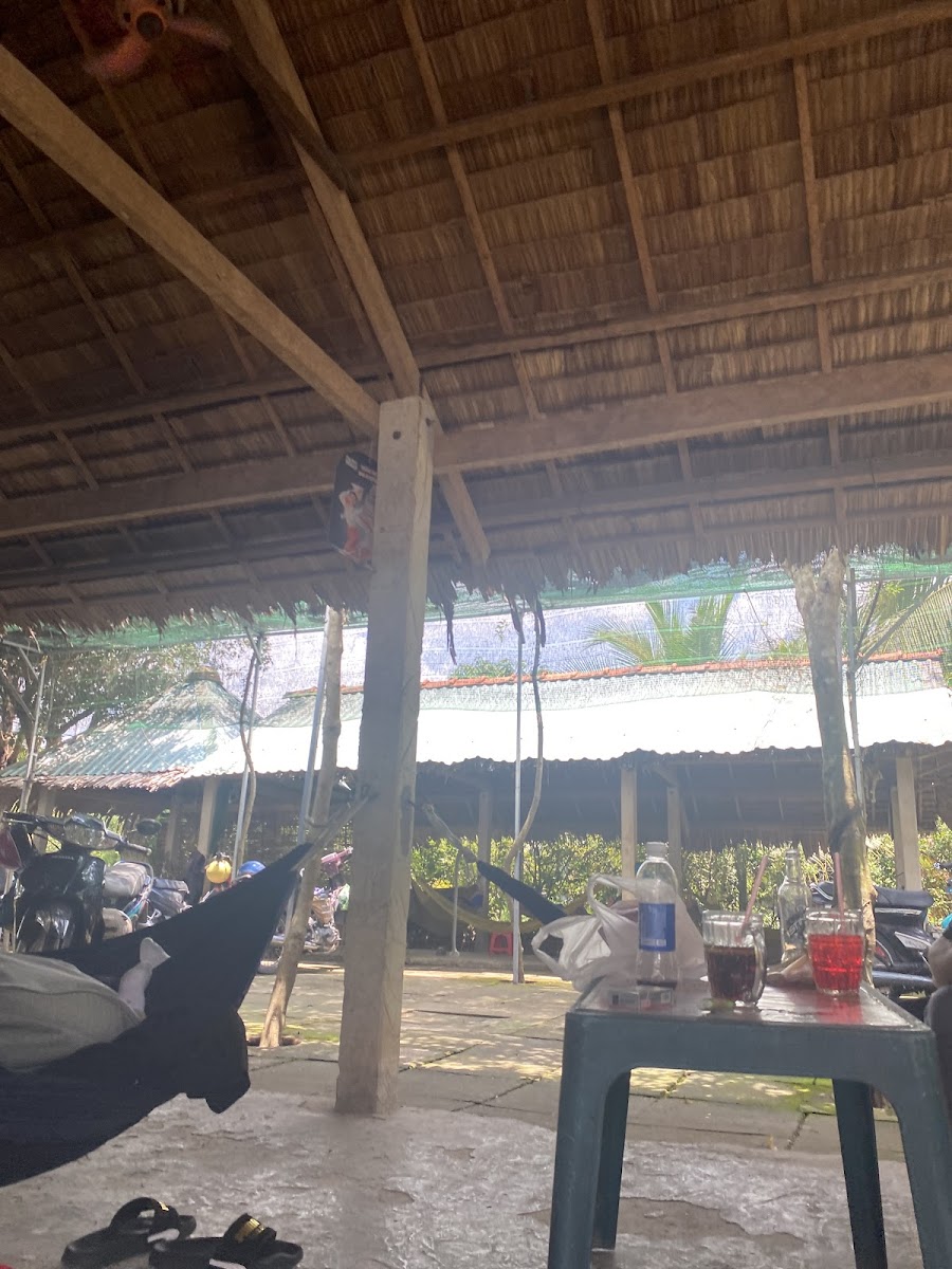 Cafe Võng Hoa Viên - 2