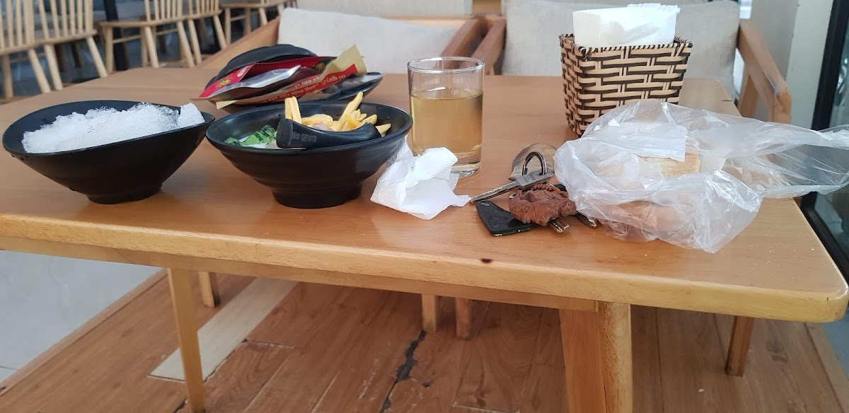 Đom Đóm Coffee - 6