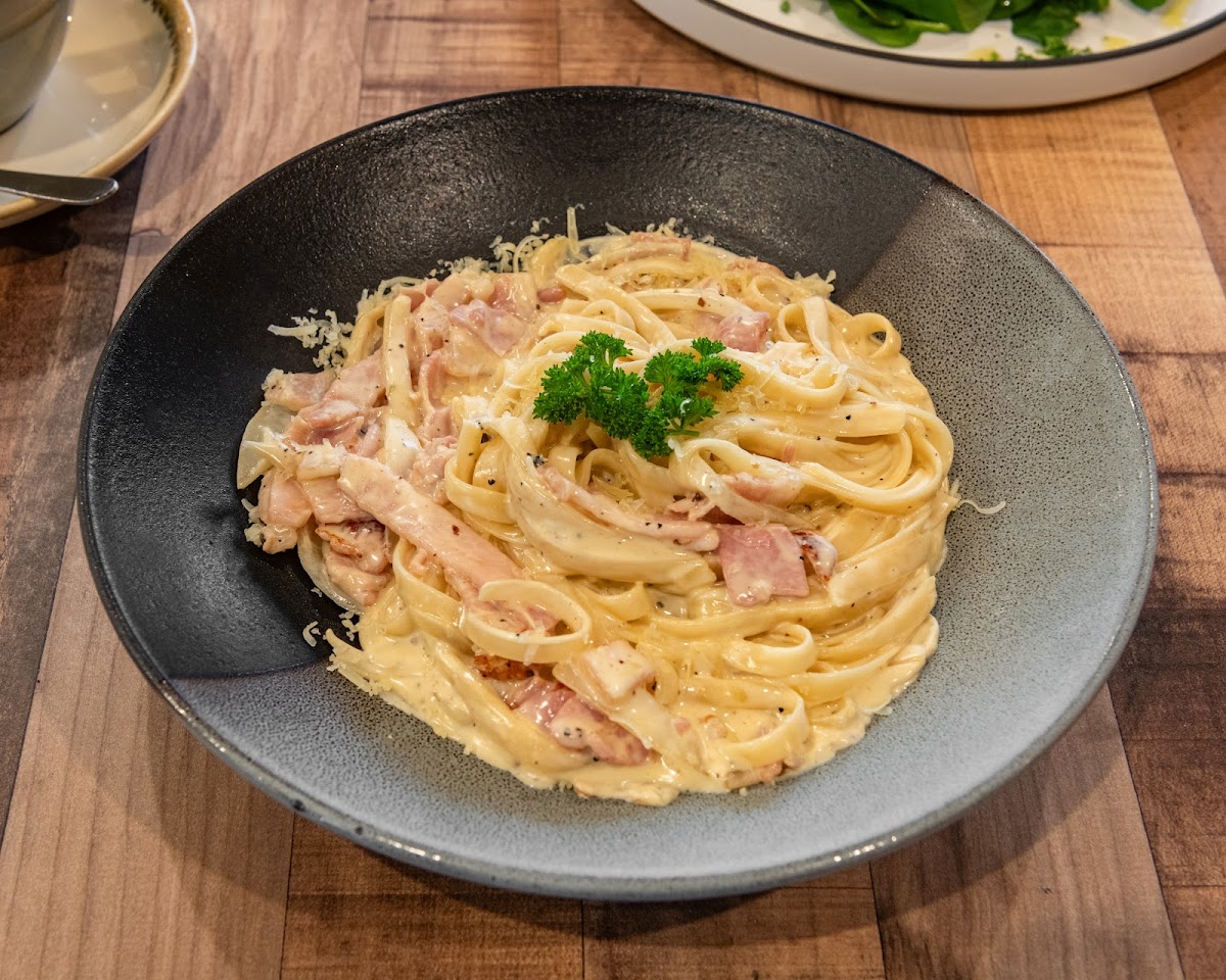 Sizzle and Drizzle cafe and restaurant - 10