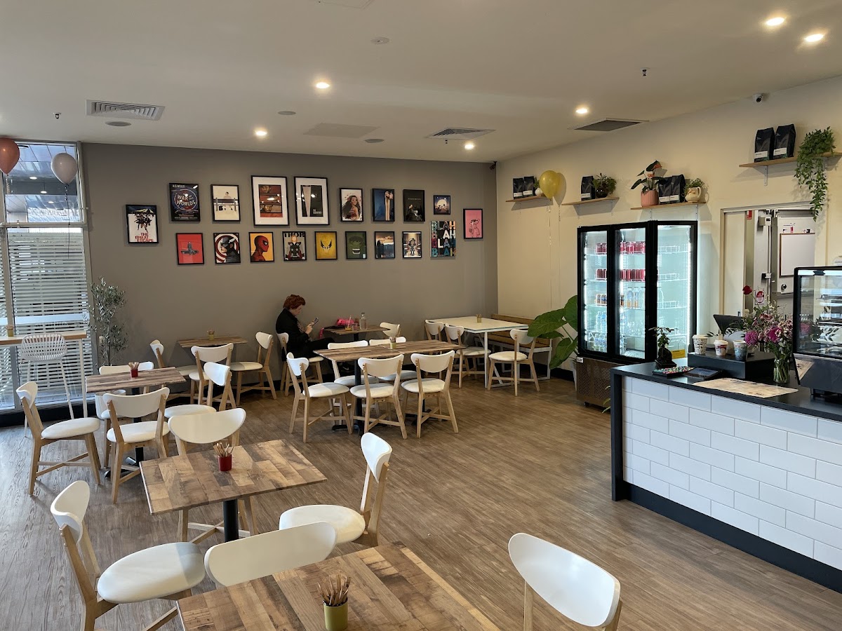 Sizzle and Drizzle cafe and restaurant - 7