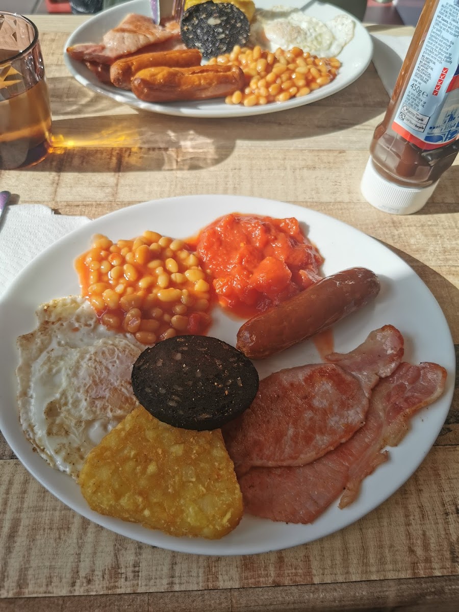 Hednesford park pavillion cafe - 4