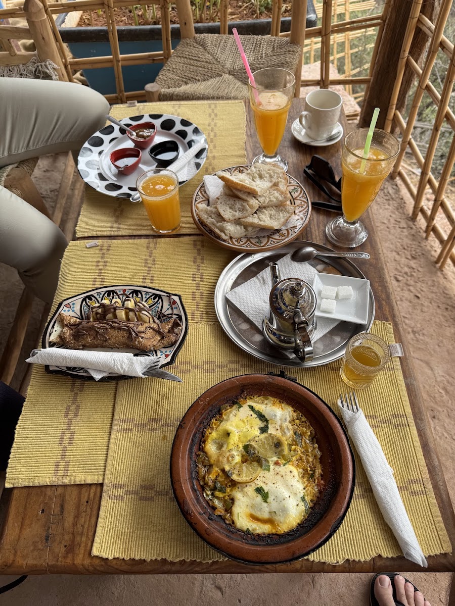 Café Le Palmier - 2