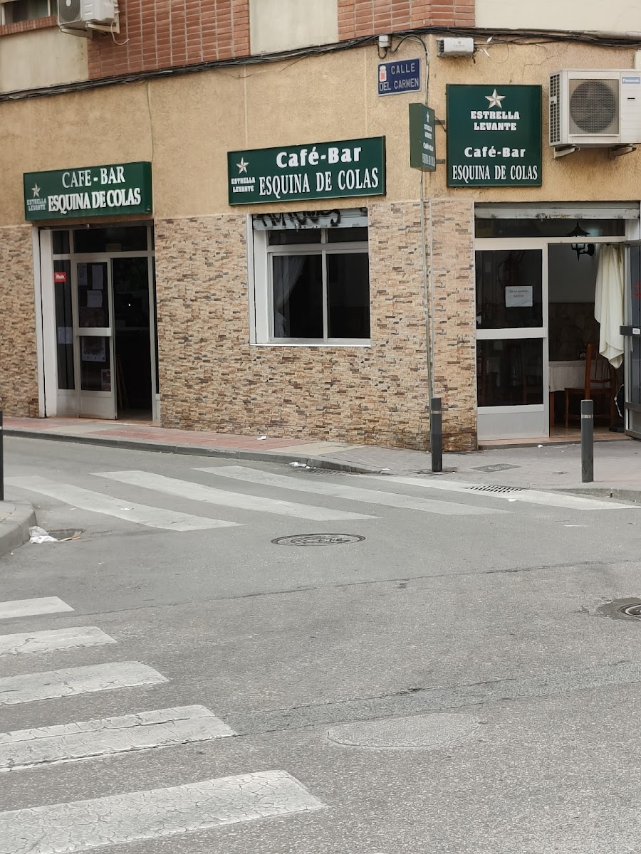 Cafe-Bar Esquina De Colas