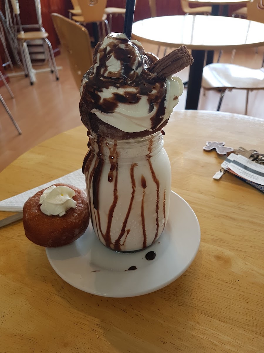 Gingerbreads Cafe - 10