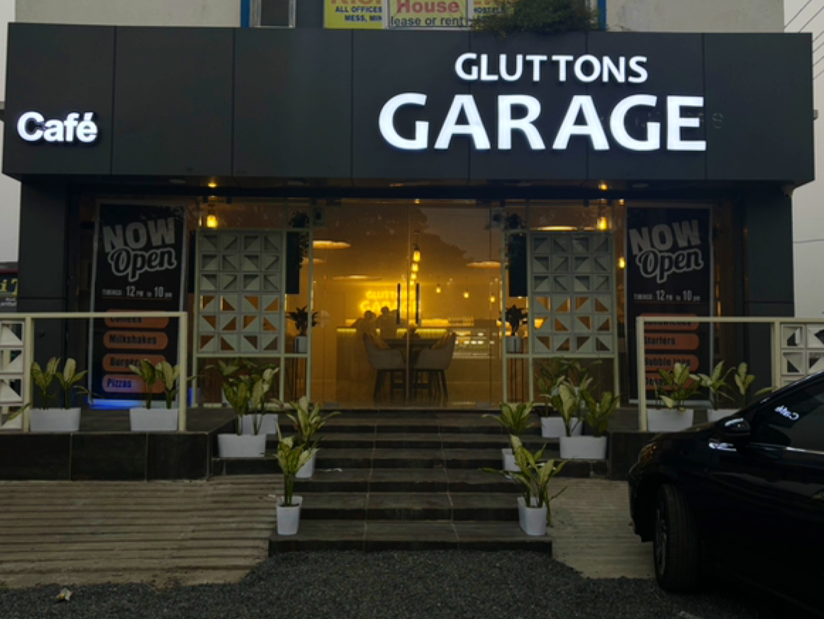 Gluttons Garage