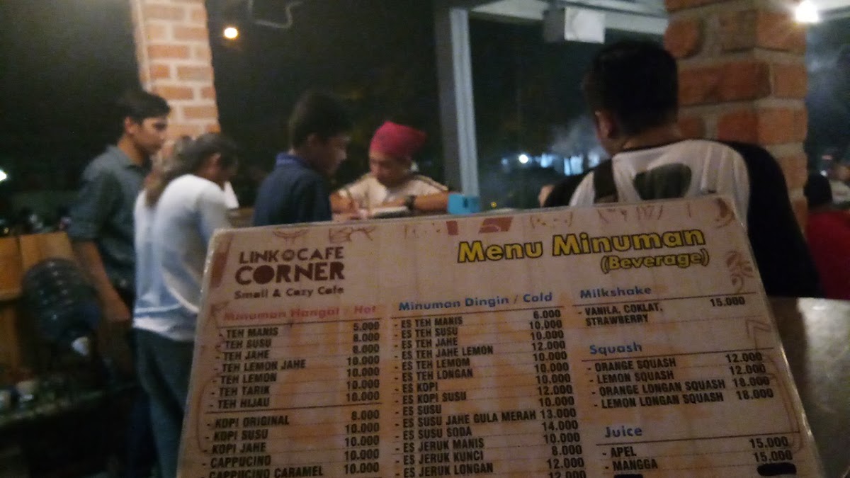 Link Cafe Corner - 4