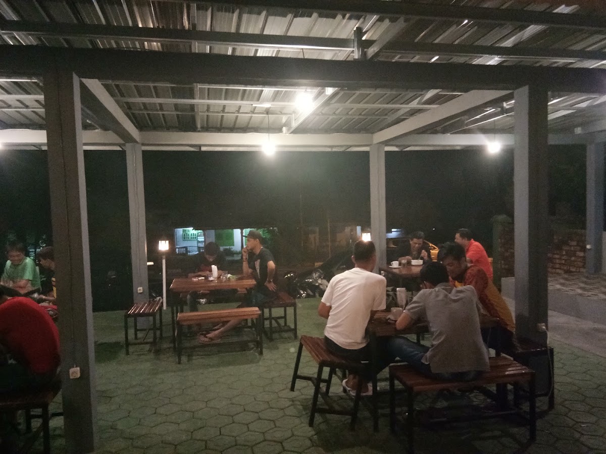 Link Cafe Corner - 4