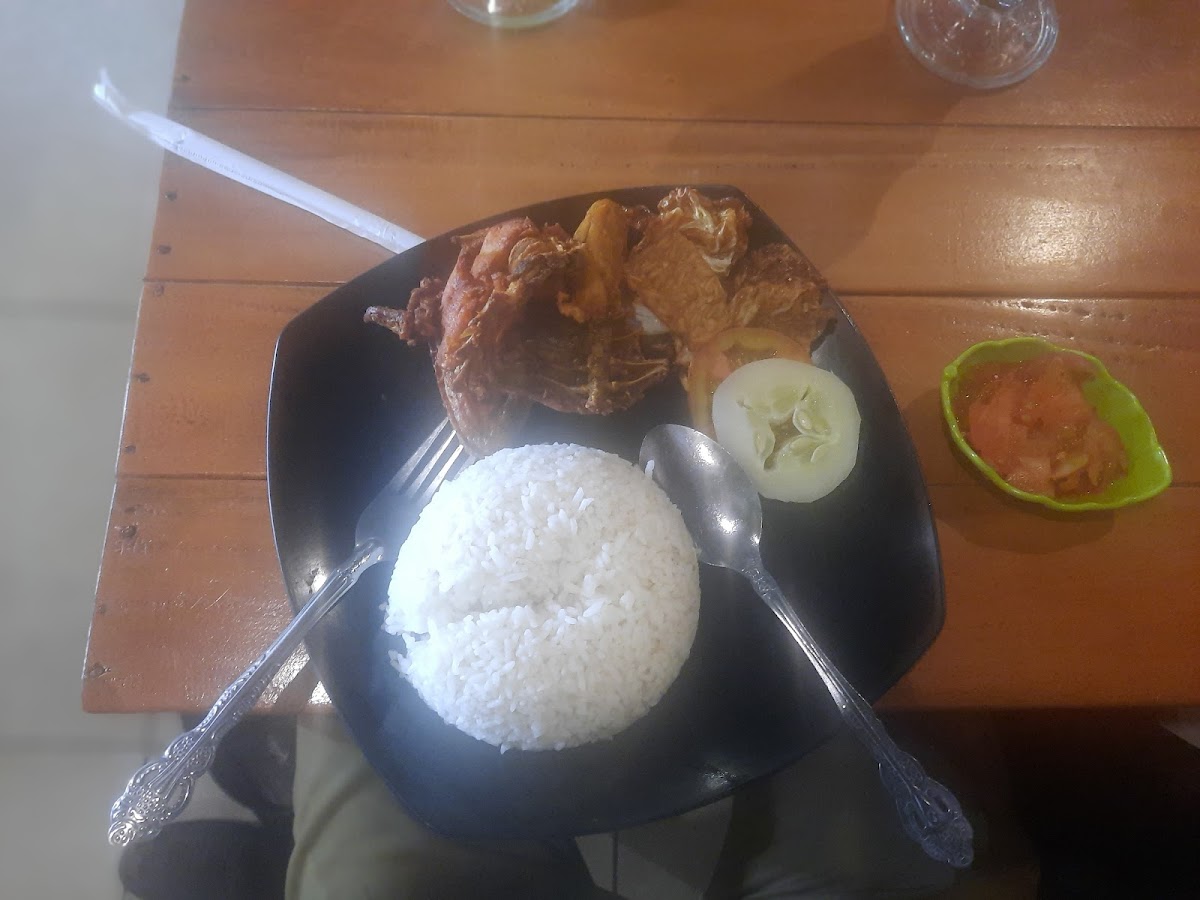 Ran's Cafe N Coffee - 9