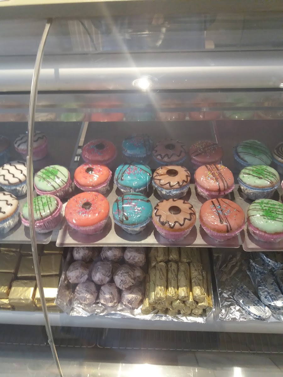 Cup cake cafe delivery - 4