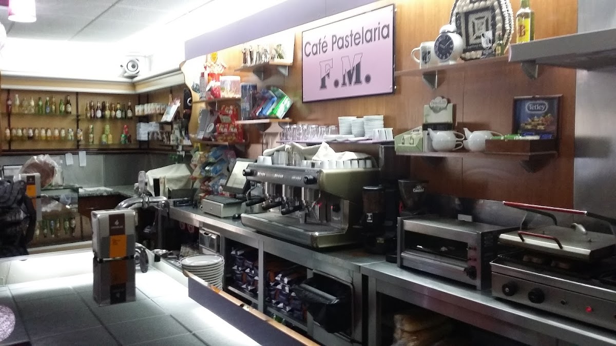 Cafė Pastelaria F. M.