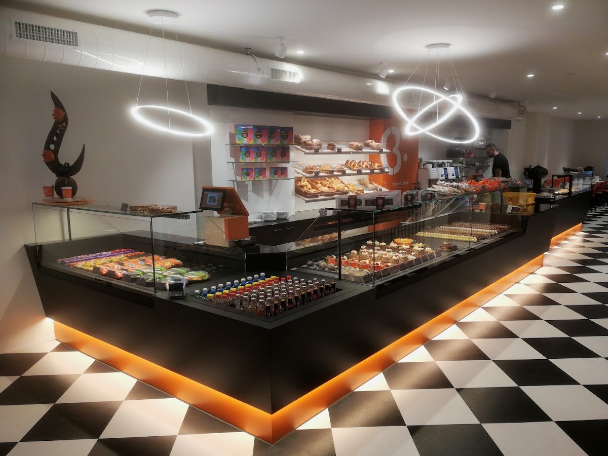 Back-Caffee AG, Grand Café, Marktgasse 16/18, Biel