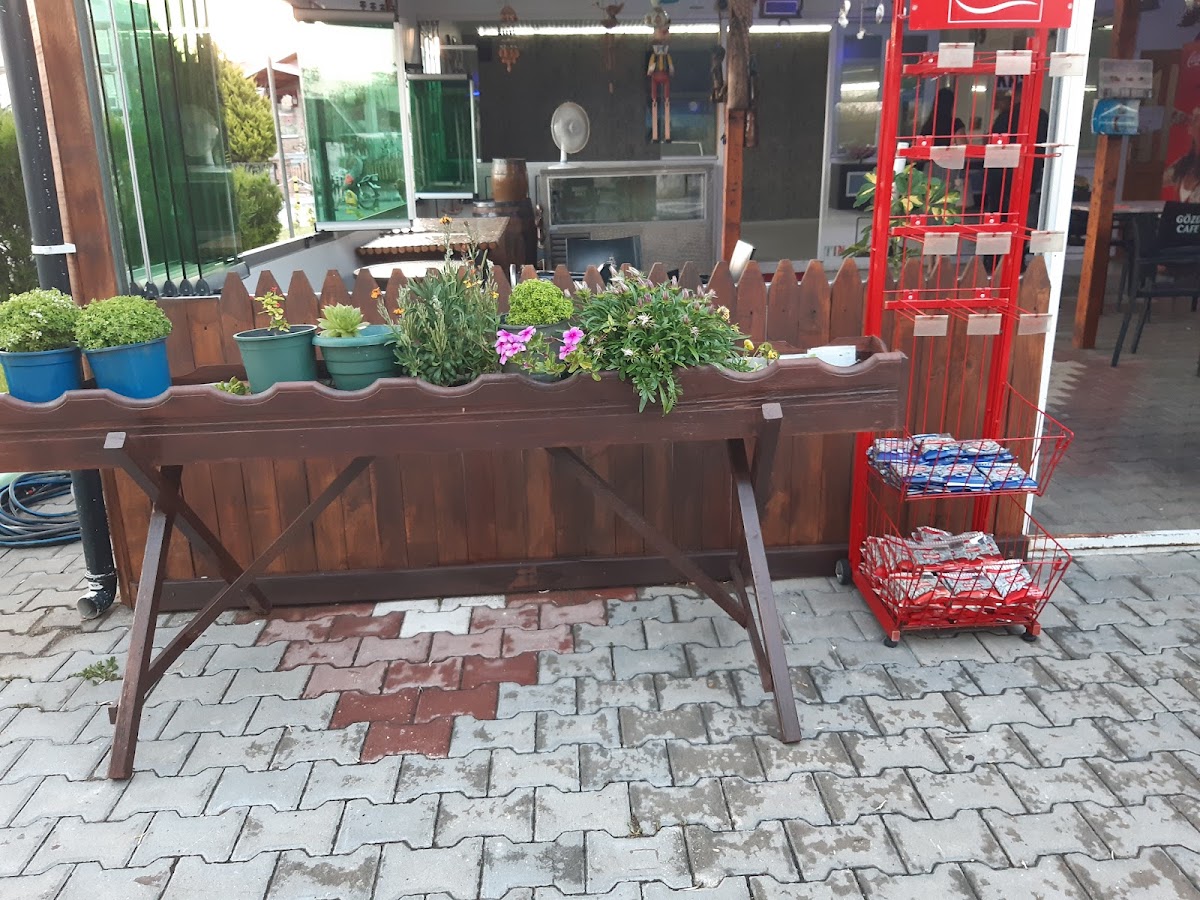 GÖZDE CAFE