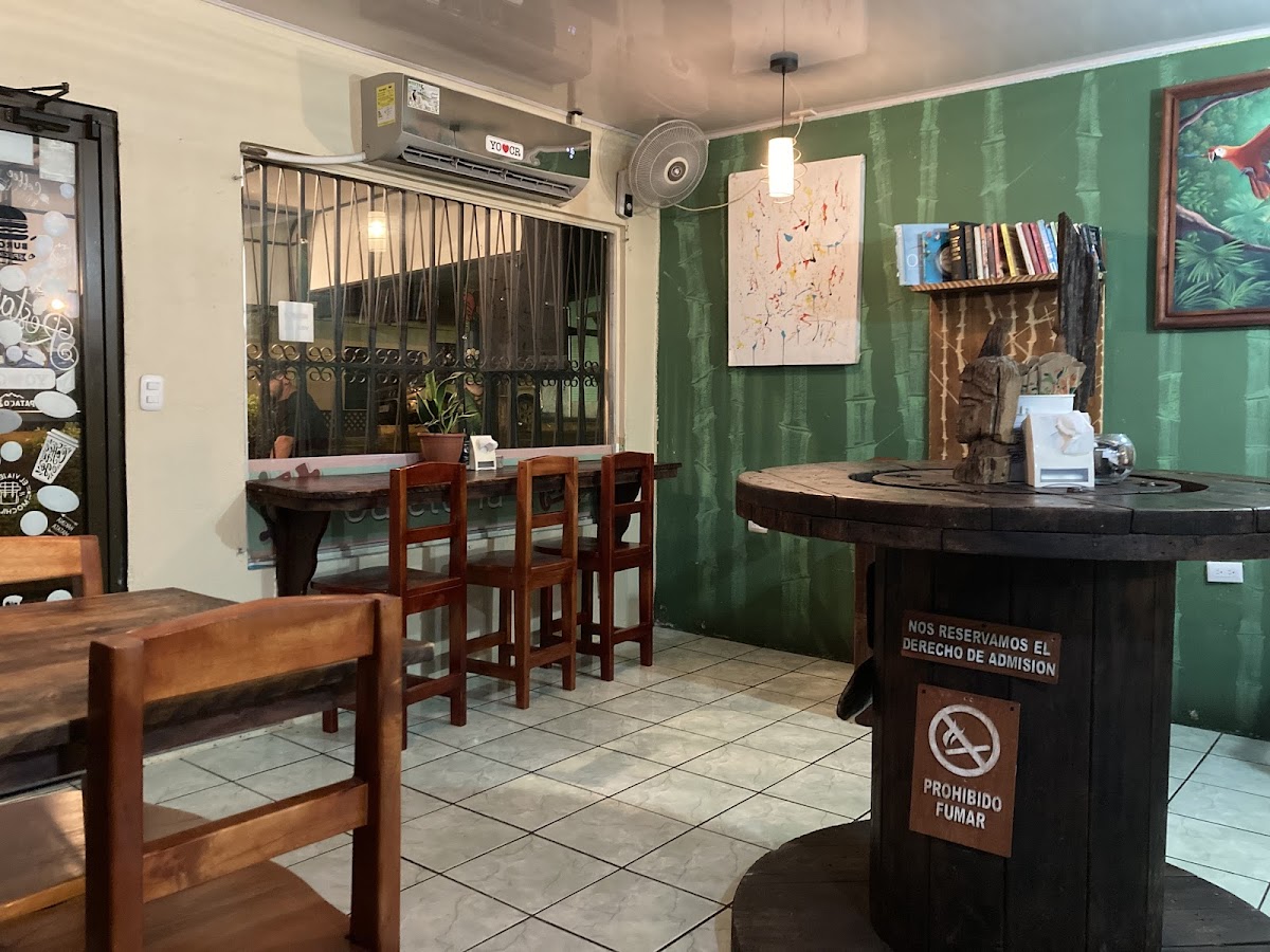 Hellen’s Chill House