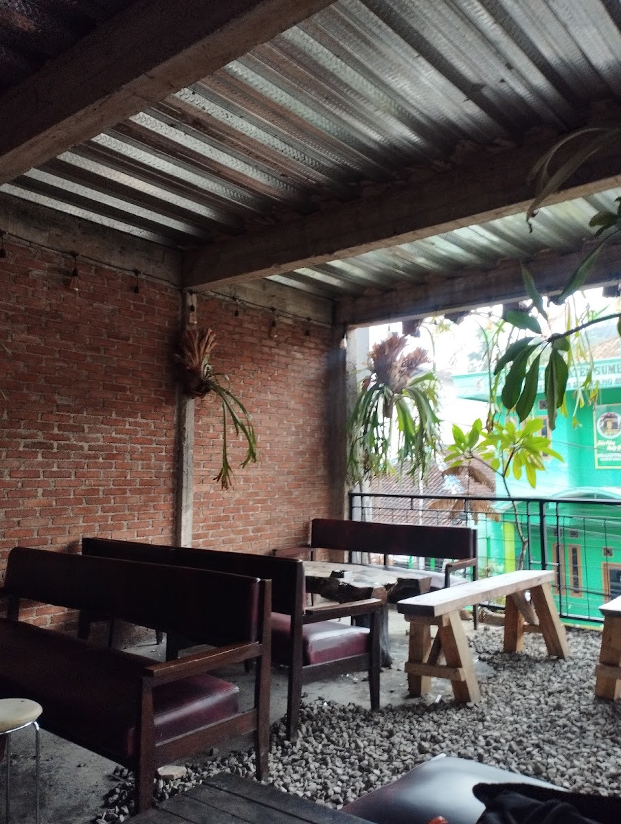 Katenjo Chill Space & Coffee Bar