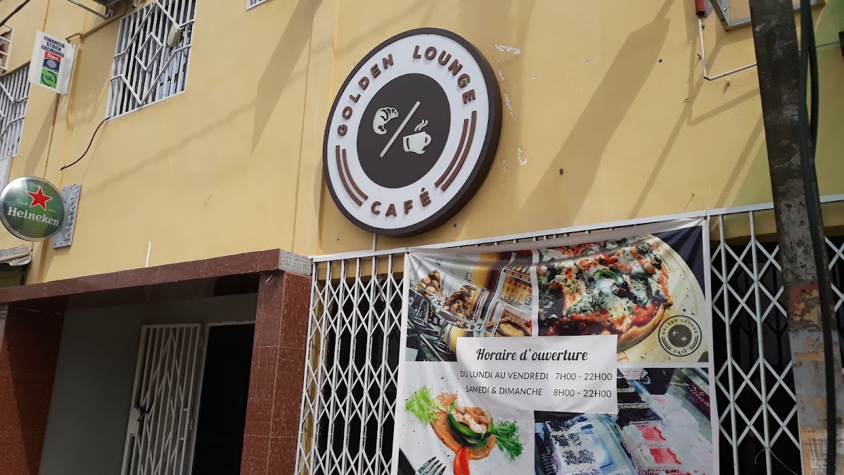 Golden Lounge Café