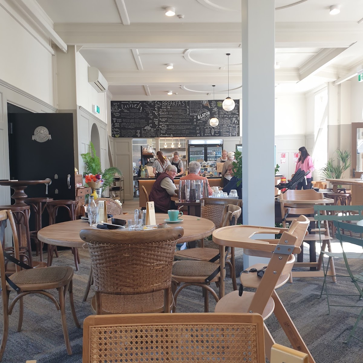 Blatch Bros Eatery & Store