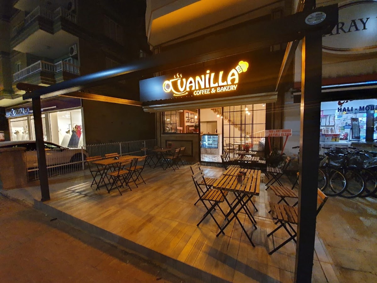 Vanilla Coffee & Bakery