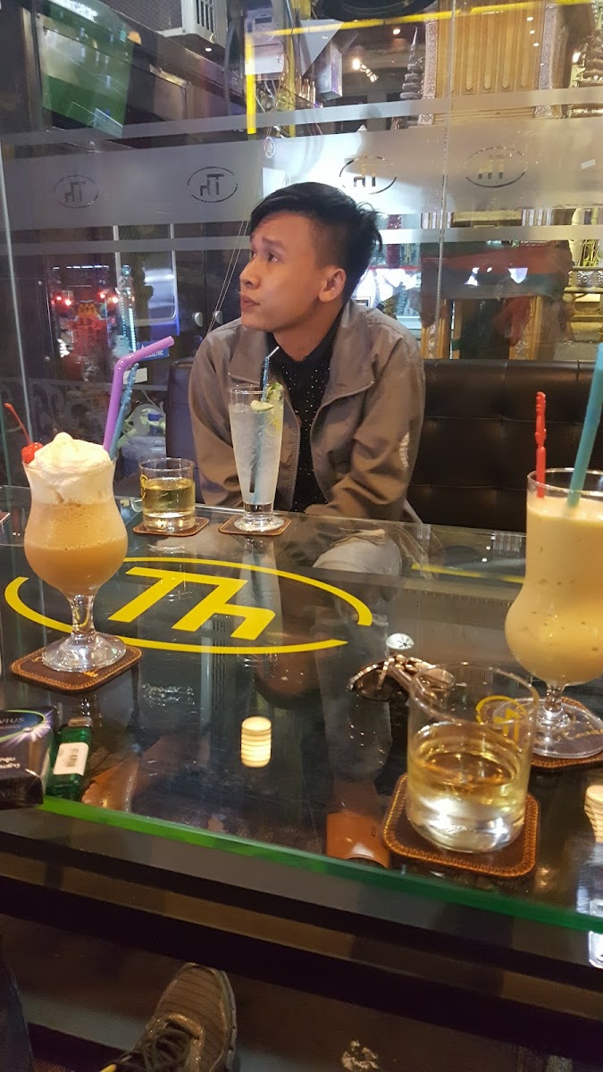 Th - Cafe & Karaoke - 7