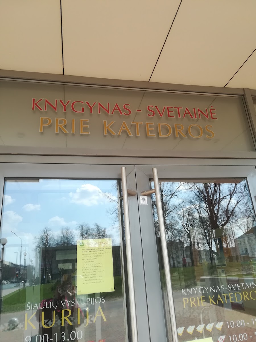 Knygynas-svetainė Prie Katedros - 3