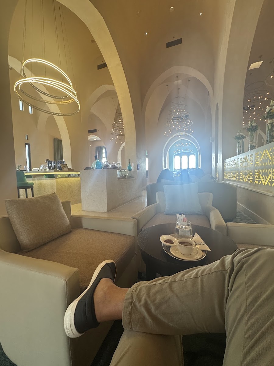 Arabesque Lounge & Terrace - 4