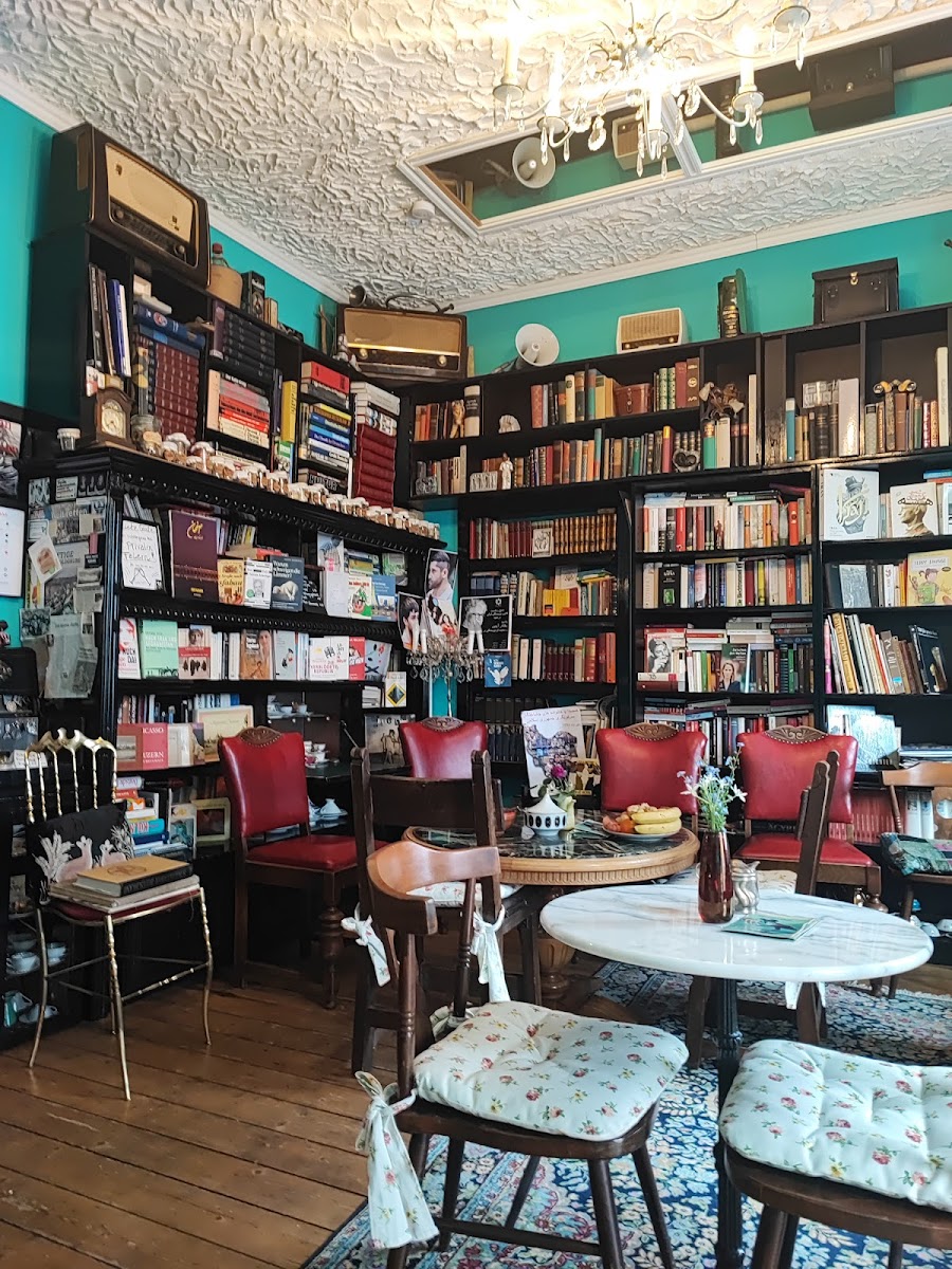 Literatur Café Khawaran - 4