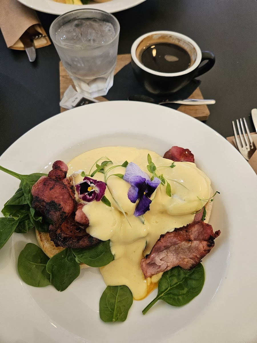 Alta Cafe & Catering - 5