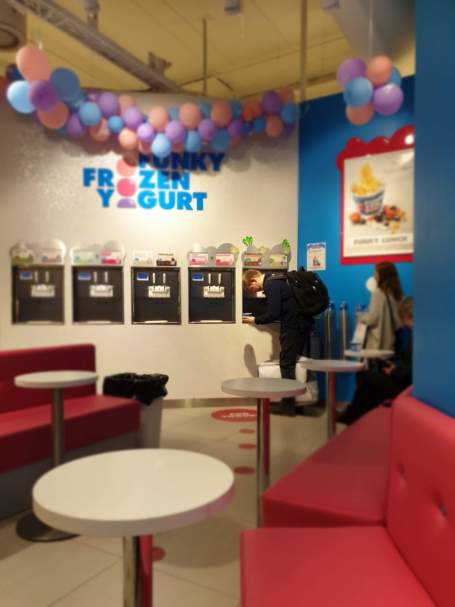 Funky Frozen Yogurt AS