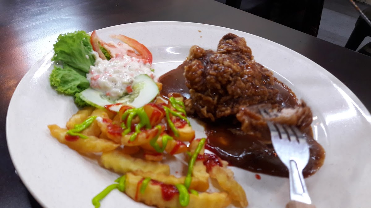 Oleez Station Cafe - 8