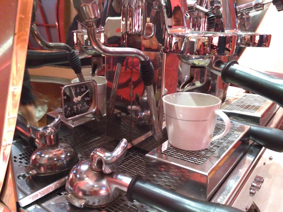 Nacara Ellit's Cafe - 7