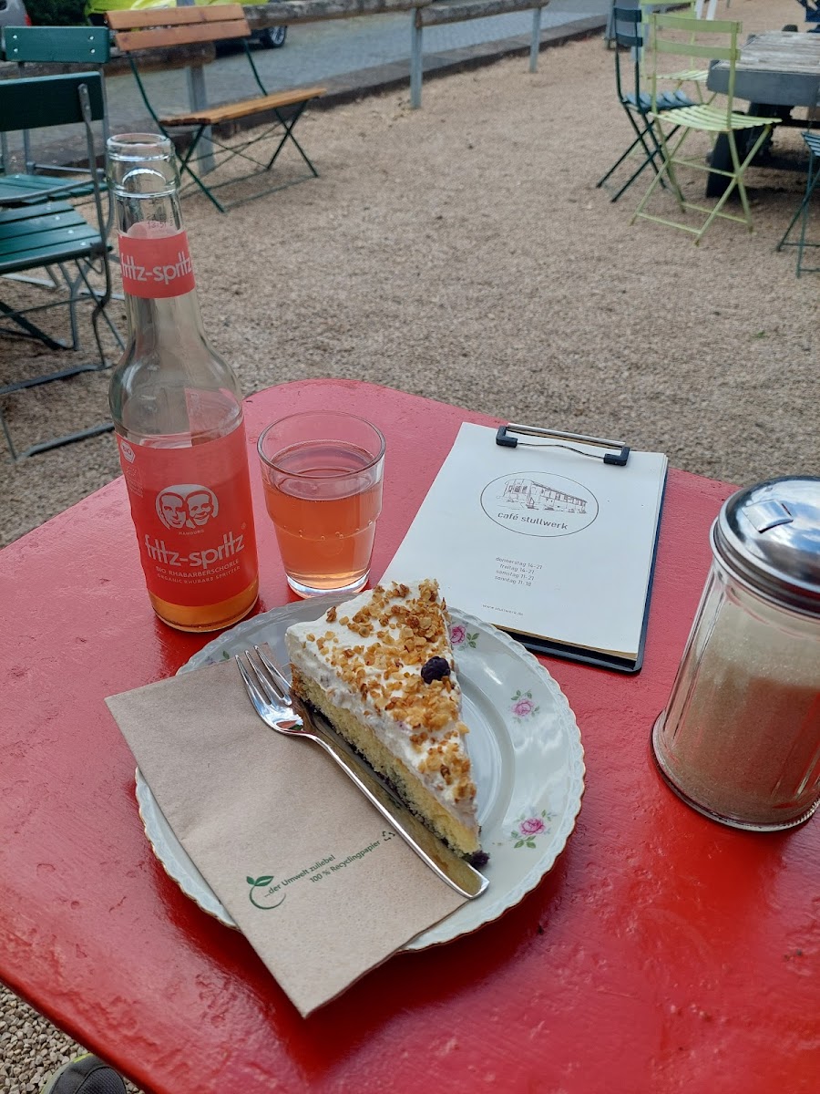 Café Stullwerk - 10